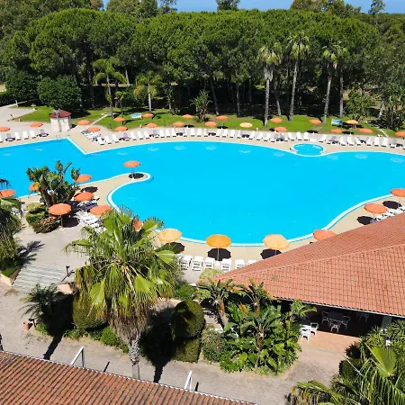 Futura Club La Praya 4*