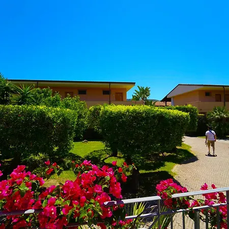 Hotel Futura Club La Praya 4*