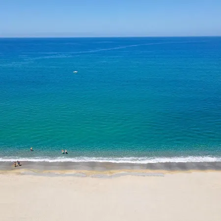 Futura Club La Praya 4* بيتسو