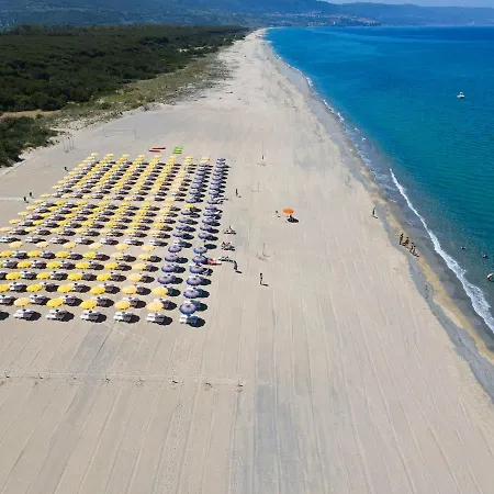 Futura Club La Praya فندق