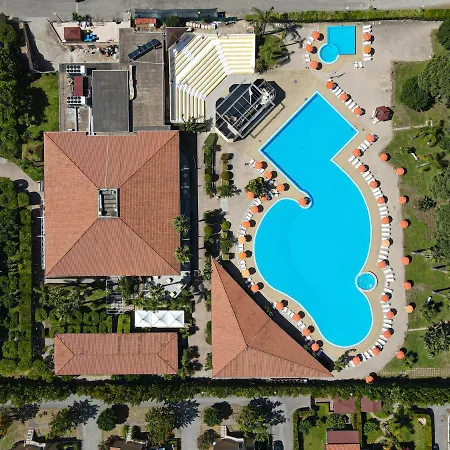 Futura Club La Praya ホテル 4*