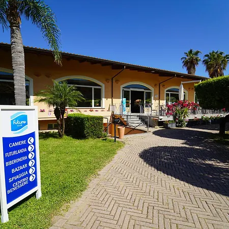 Hotel Futura Club La Praya 4*