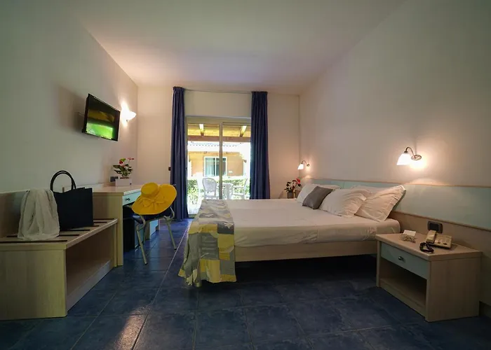 Hotel Futura Club La Praya 4*