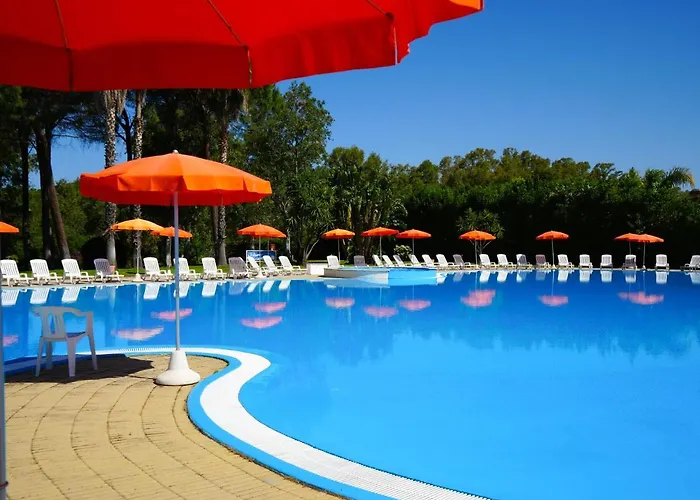 Futura Club La Praya Hotel 4*